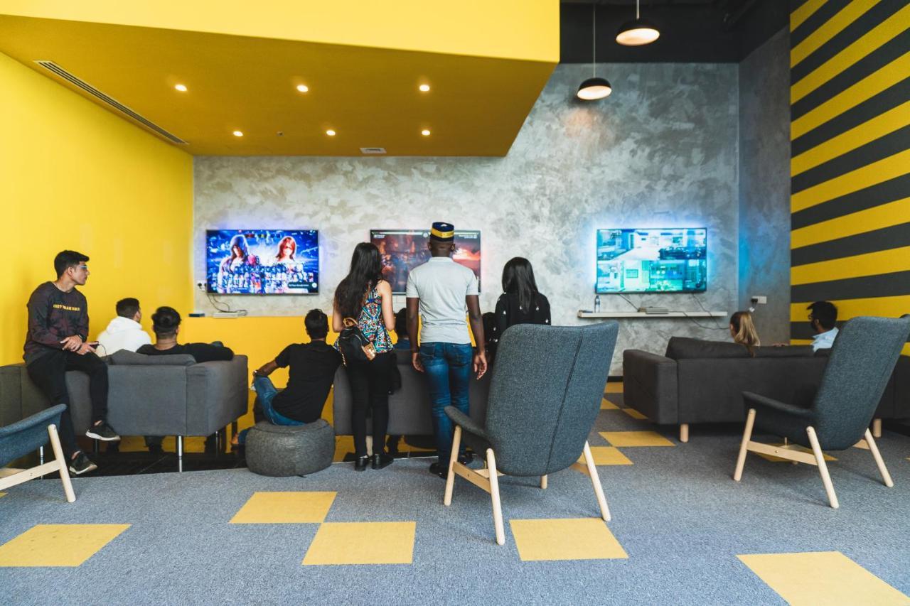 Ksk Homes Hotel Dubai Academic City Bagian luar foto