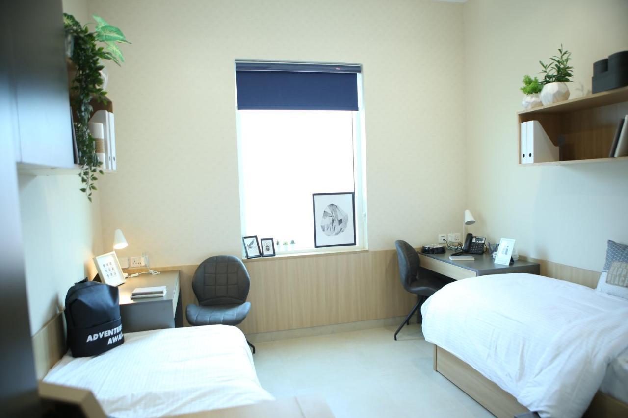 Ksk Homes Hotel Dubai Academic City Bagian luar foto