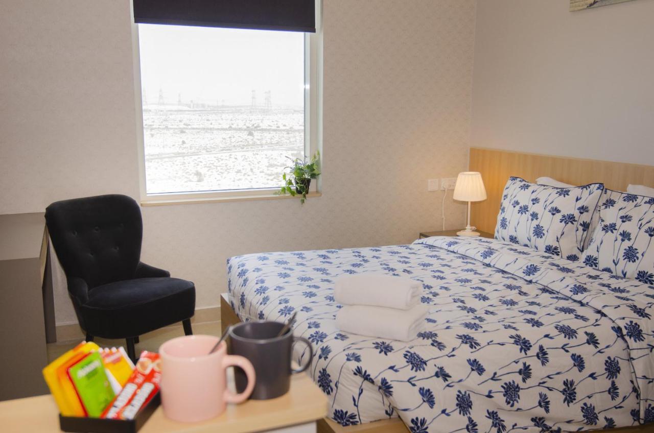Ksk Homes Hotel Dubai Academic City Bagian luar foto